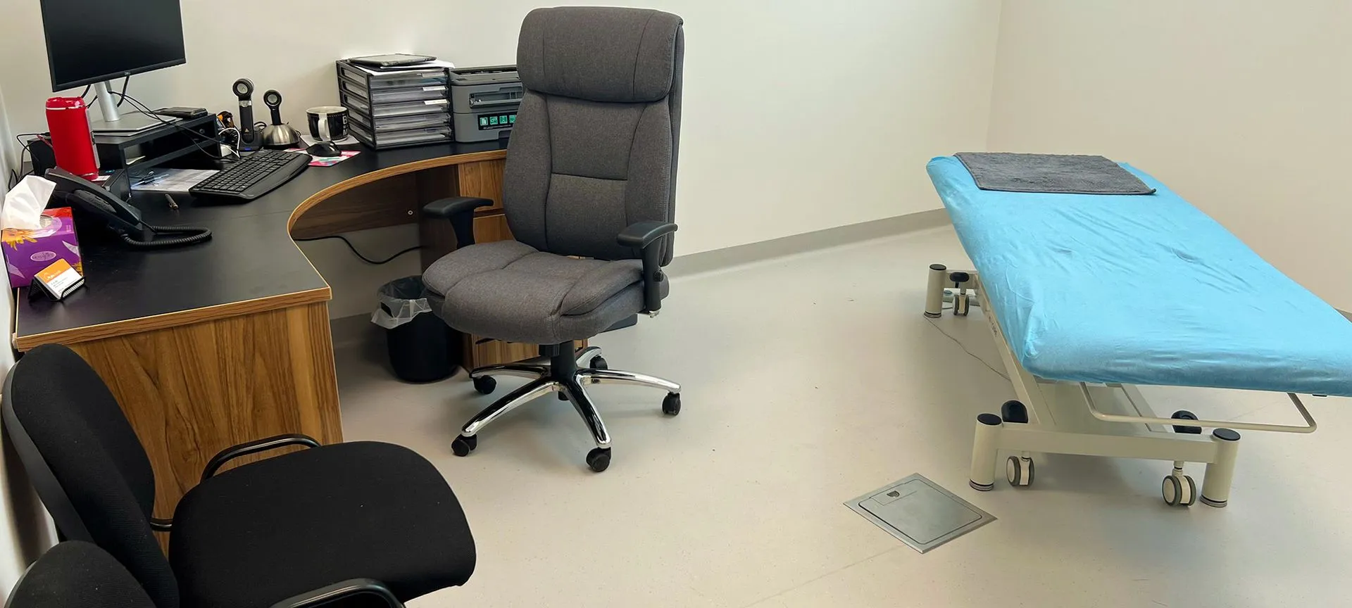 Skin+Cancer+SA+Doctors+Room+2000x900-1920w