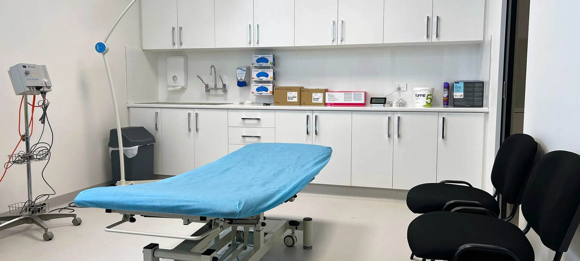 Skin+Cancer+SA+Treatment+Room+2000x900-2880w